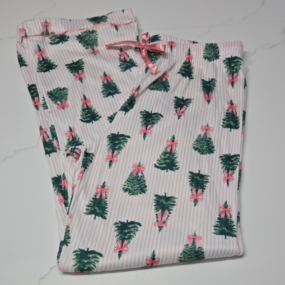 Tahari Mama & Me Pink And White Christmas Tree Pajama Pants Size Medium
